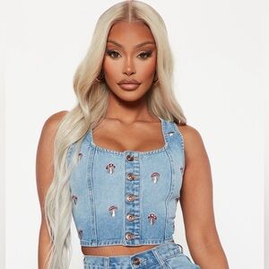 FASHION NOVA NWOT Mushroom Corset. Size XS.